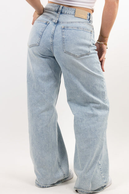 Rope-Waist Loose Fit Jeans – Lässiger Style